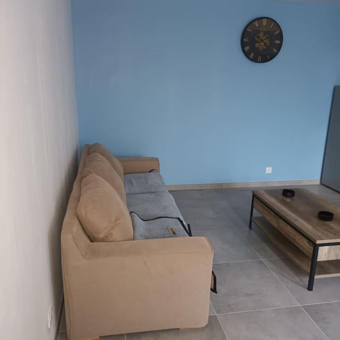 Loft Entier, Calme, Fibre Et Wifi Apartamento Saint-Quentin  Exterior foto